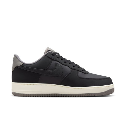 NIKE Air Force 1 '07 Lv8 Mens Sneakers